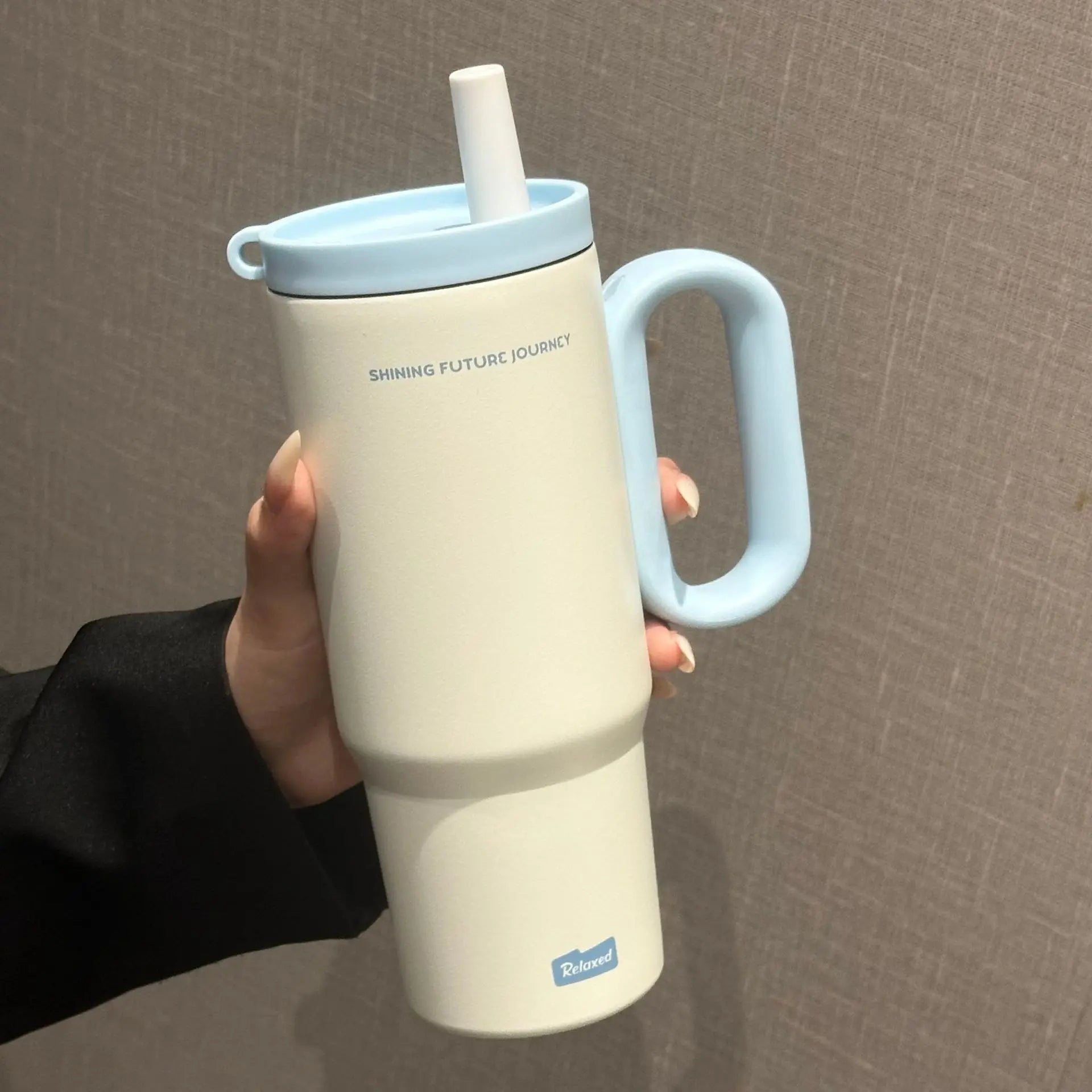 Edelstahl Thermosbecher 720ml – Mit Strohhalm & Griff, Vakuumisoliert für Kaffee & Reisen